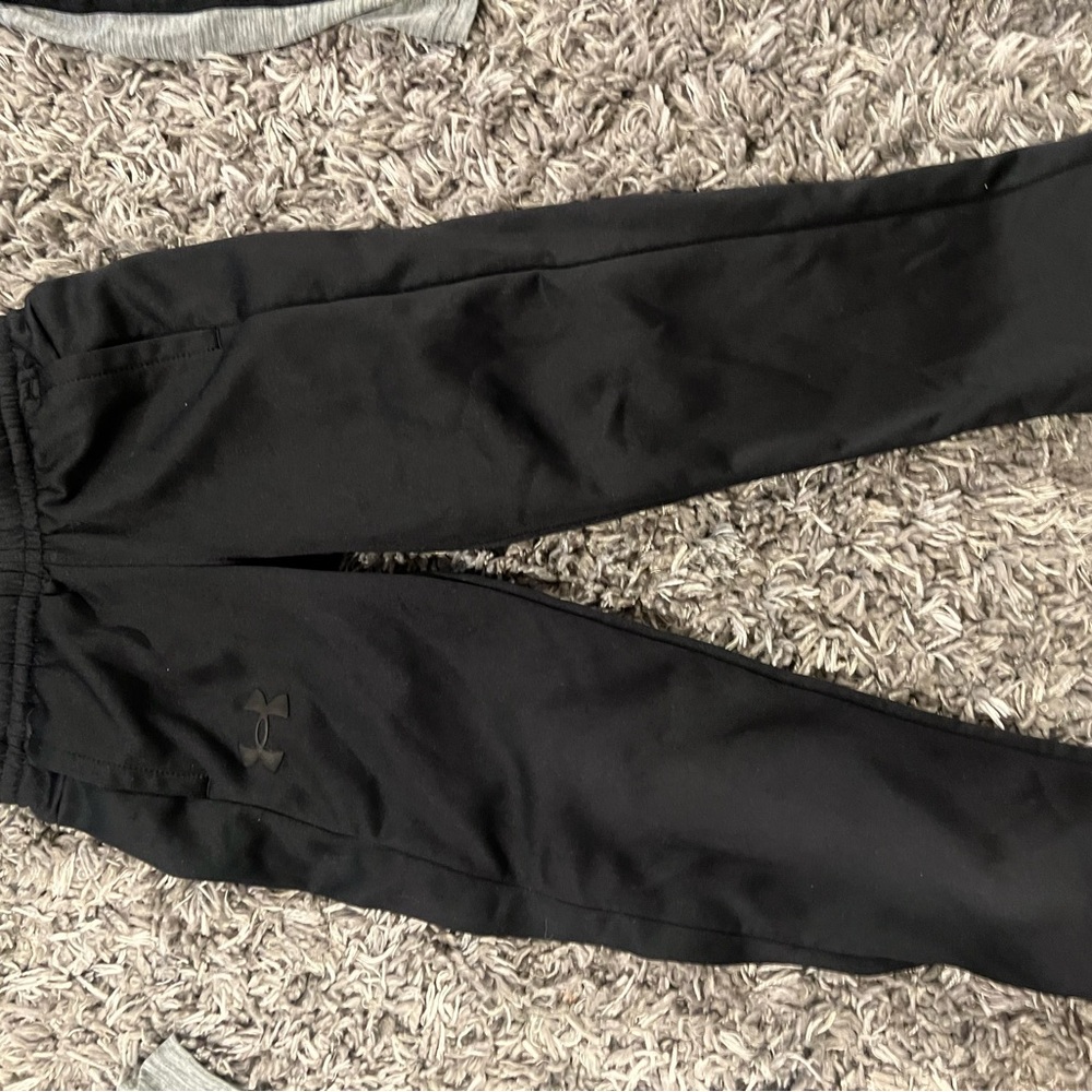 Under Armour Charcoal Athletic Pants